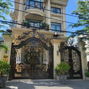 Sắt Mỹ Thuật Minh Phúc – Đơn Vị Thi Công Ban Công, Lan Can, Cổng Sắt Nghệ Thuật Uy Tín Tại TP.HCM